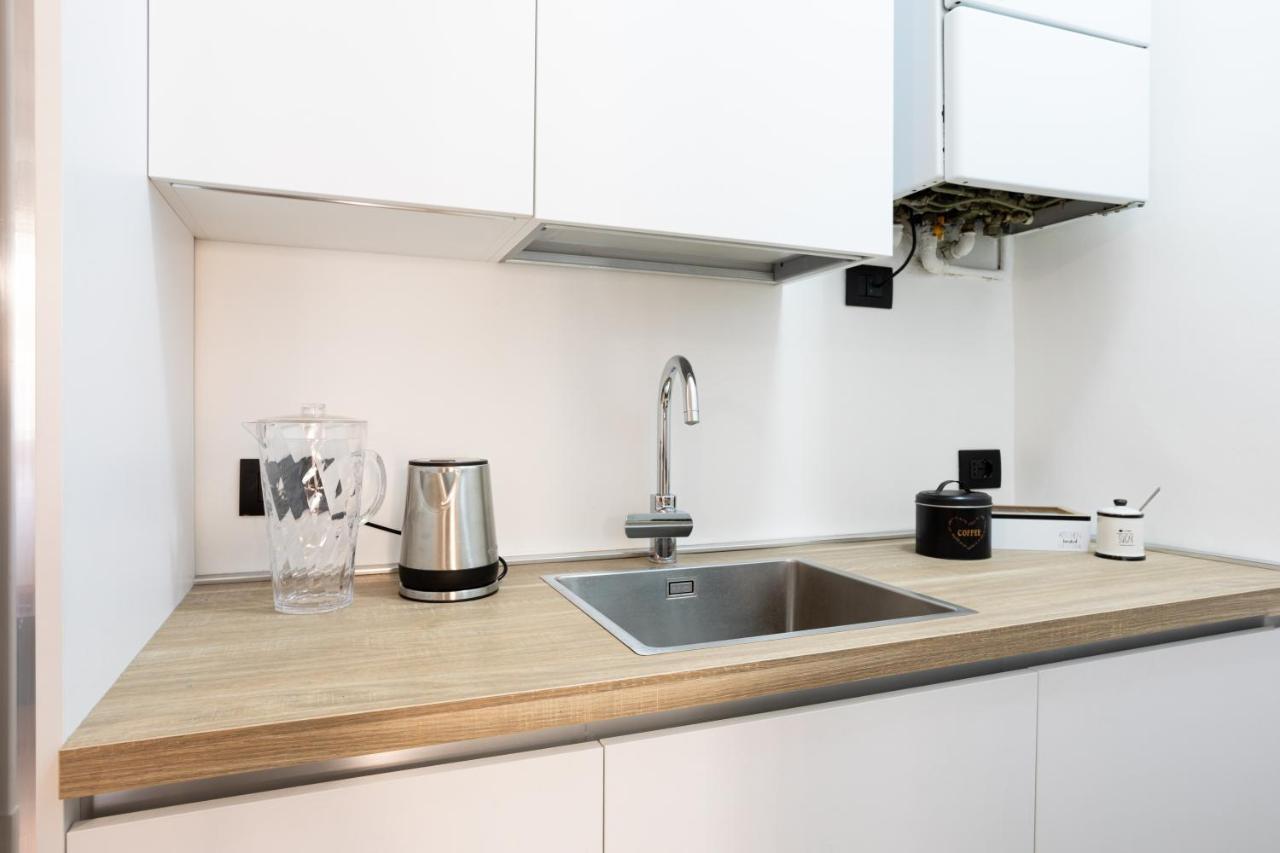Xenia Apartments - Enjoy Porta Venezia In Modern Apt- 10 Min From Duomo Μιλάνο Εξωτερικό φωτογραφία