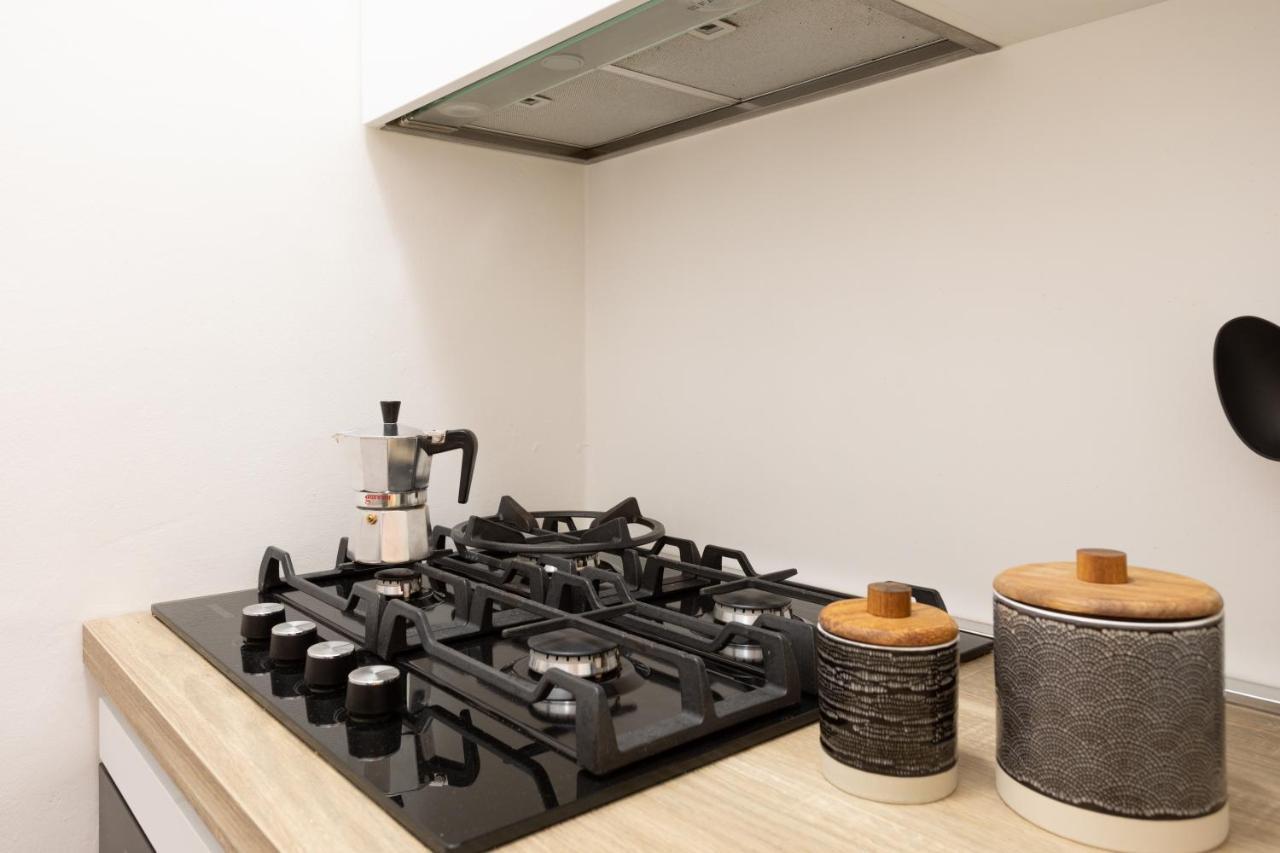 Xenia Apartments - Enjoy Porta Venezia In Modern Apt- 10 Min From Duomo Μιλάνο Εξωτερικό φωτογραφία