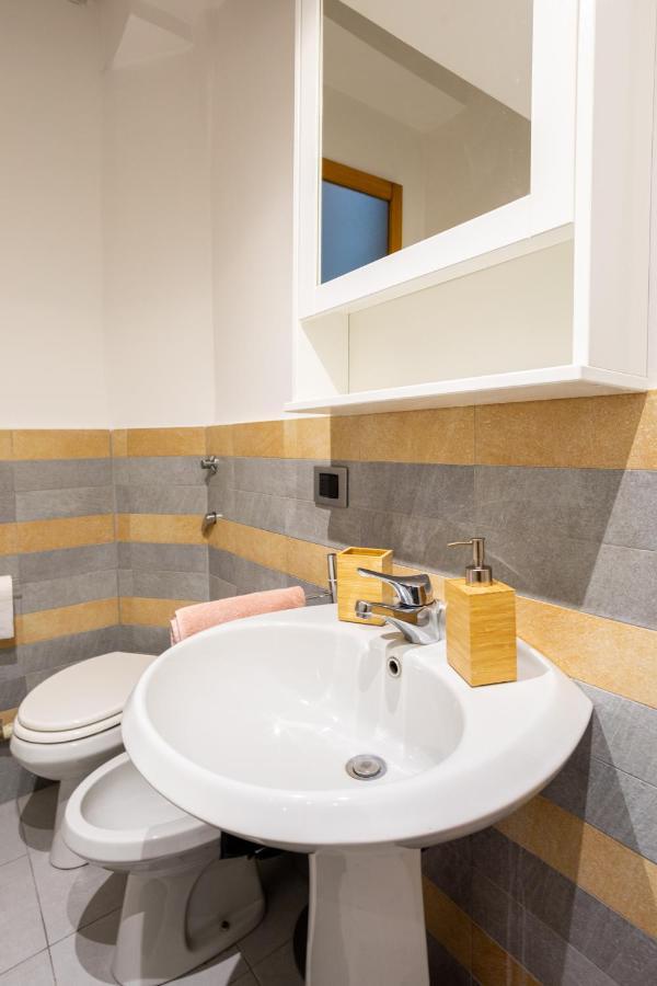 Xenia Apartments - Enjoy Porta Venezia In Modern Apt- 10 Min From Duomo Μιλάνο Εξωτερικό φωτογραφία